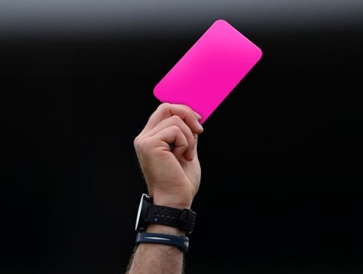 Conmebol anuncia utilização de cartão rosa na Copa América