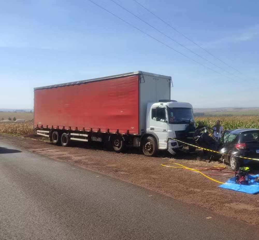 Colisão entre caminhão e carro mata idoso de 70 anos em Assis Chateaubriand