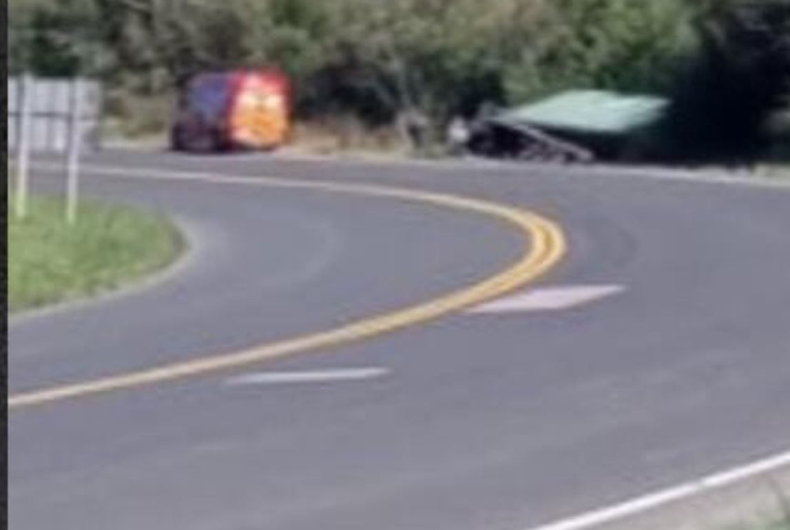Motorista de carreta que tombou morre em consequência dos ferimentos