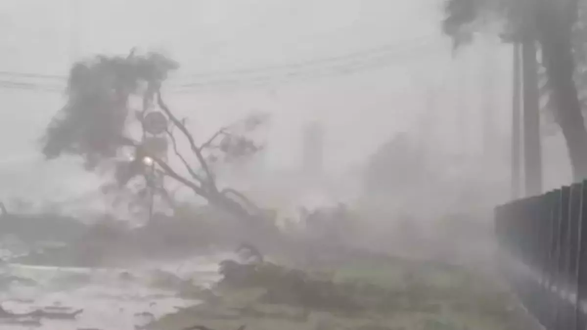 Tempestades intensas devem atingir 120 municípios do Paraná