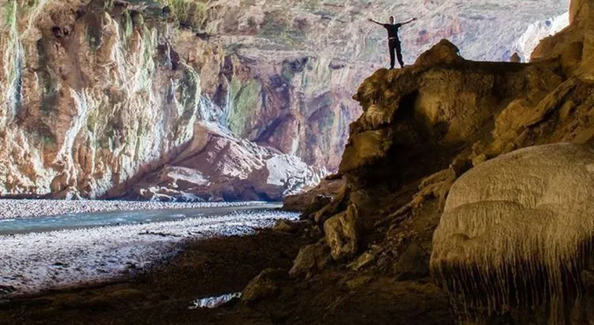 Turistas desaparecem após em caverna de parque estadual