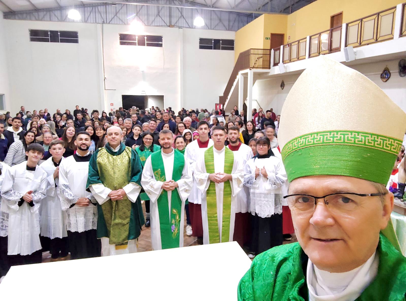 Dom Bruno visita paróquias da região em suas primeiras celebrações