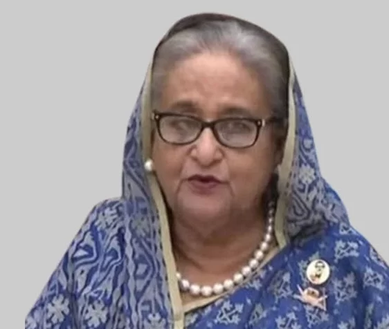 Primeira-ministra de Bangladesh renuncia em meio a protestos que deixaram 300 mortos