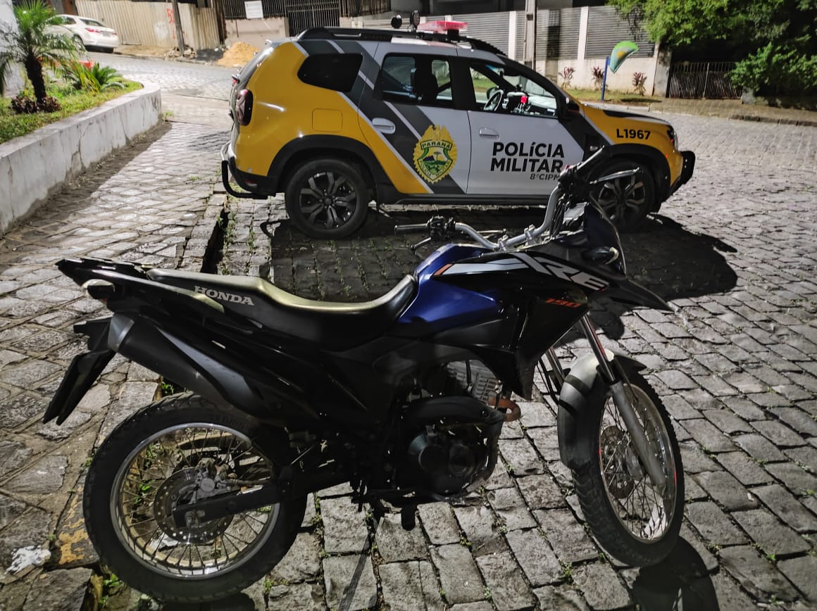 Motocicleta roubada em PG é recuperada pela polícia na região