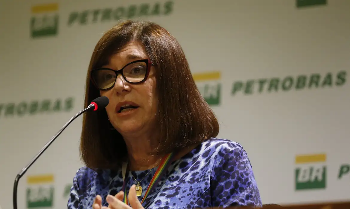  Presidente da Petrobras diz  que não haverá redução no preço da gasolina e do diesel