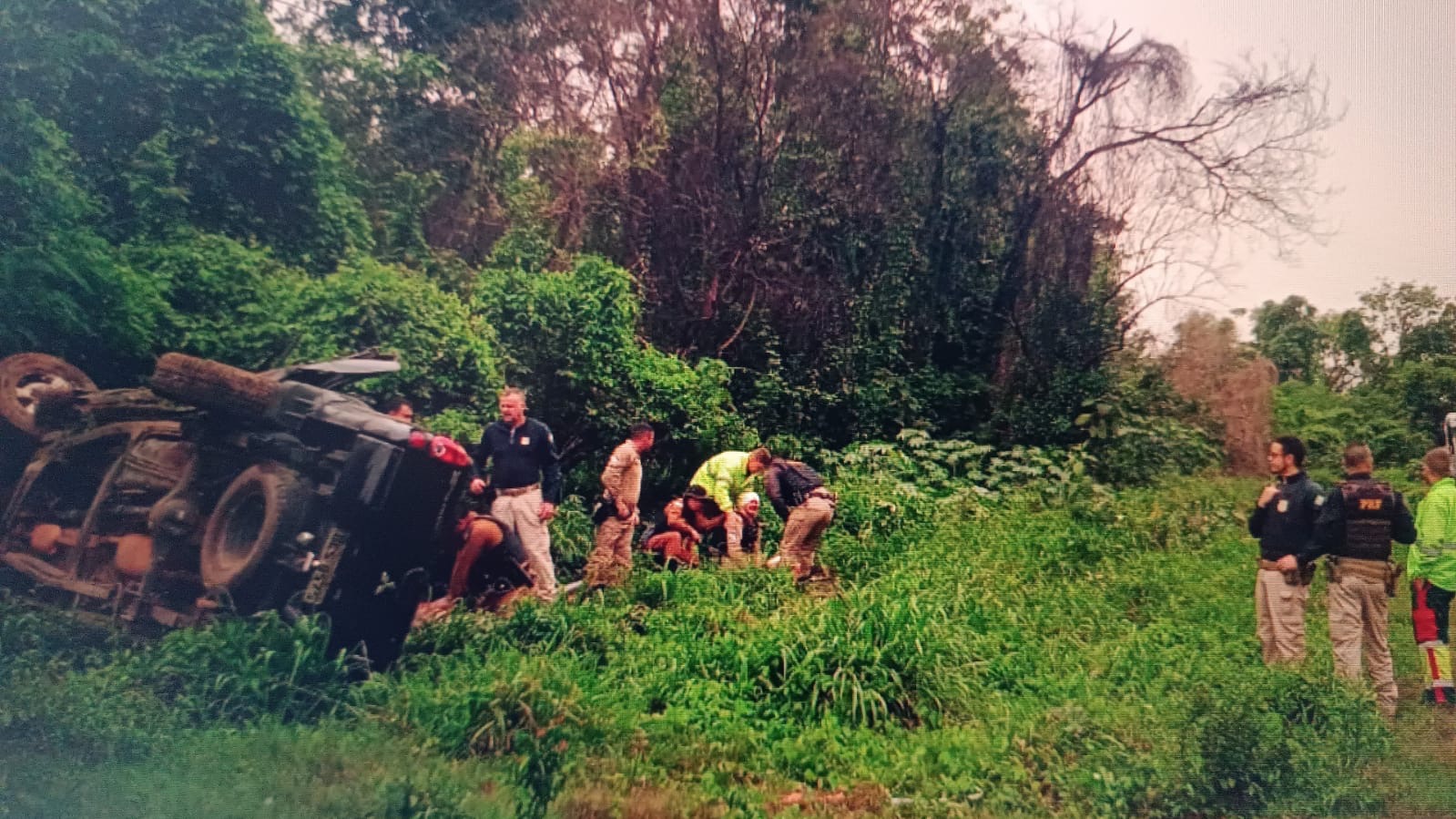 Dois policiais militares morrem em acidente na BR-376, entre Ponta Grossa e Tibagi