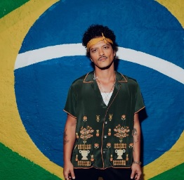 Bruno Mars se apresenta nesta quinta-feira em Curitiba