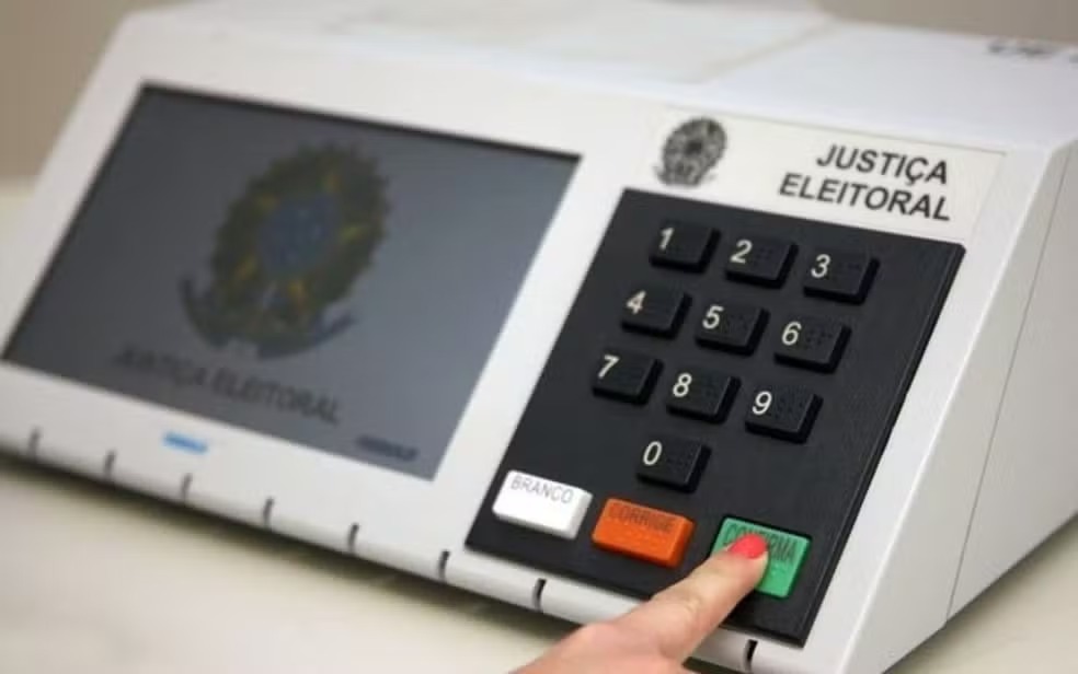 Eleições 2024: Saiba os documentos realmente necessários para votar