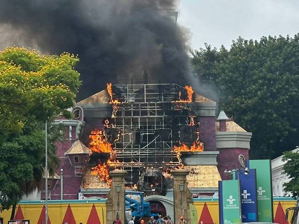 Incêndio atinge museu com exposição do Castelo Rá-Tim-Bum