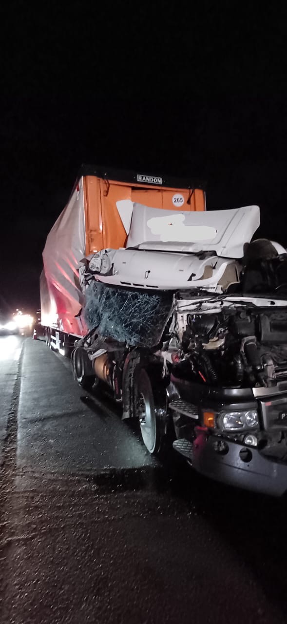 PRF prende motorista por embriaguez ao volante após acidente com derramamento de carga em PG