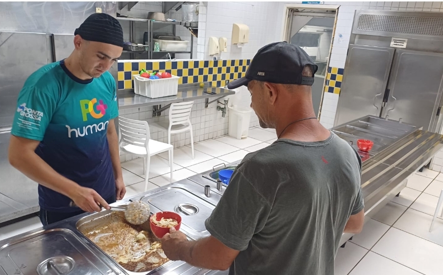  Cardápio diferenciado aumenta adesão de usuários do Restaurante Popular em Ponta Grossa