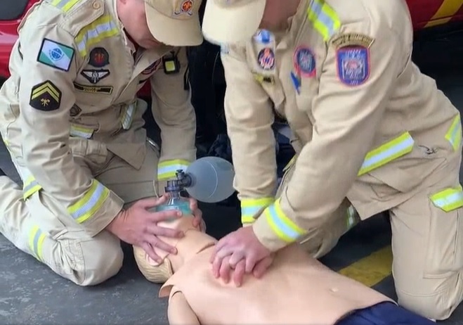 VÍDEO: Bombeiros do 2º GB usam redes sociais para ensinar salvamento