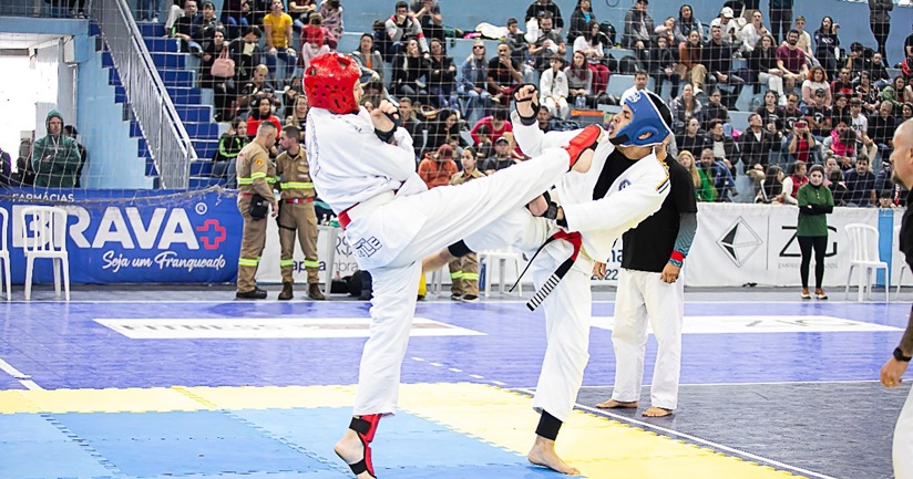 Equipe de arte marcial de PG conquista 45 medalhas; treinamentos são gratuitos para comunidade