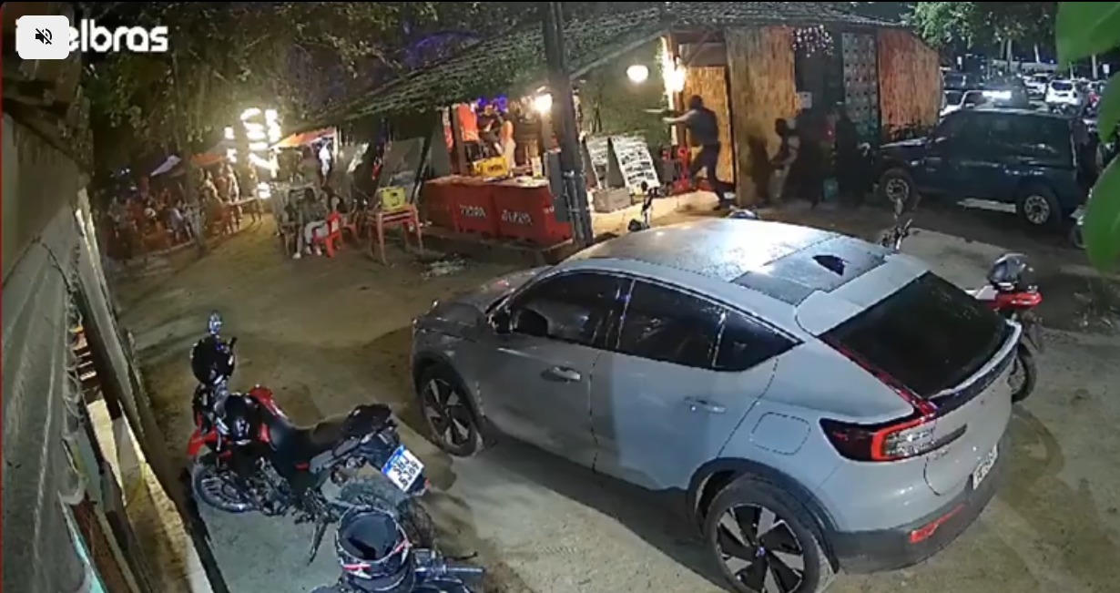 Homem baleado por policial militar durante show do Menos é Mais em Foz do Iguaçu é internado na UTI