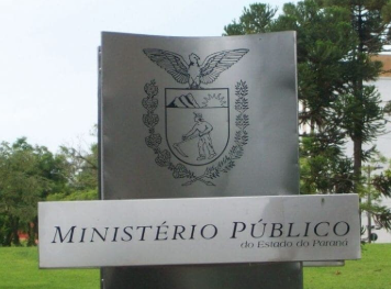 O Ministério Público em Tibagi recomenda que prefeito se abstenha sobre aumento salarial do Executivo e Legislativo