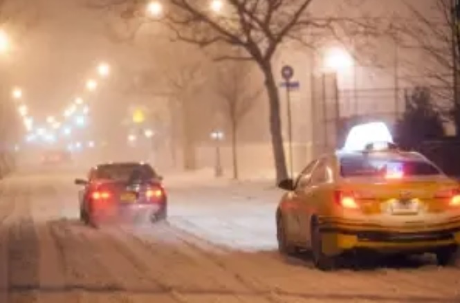 Tempestade de inverno causa mais de 1,3 mil cancelamentos de voos nos EUA