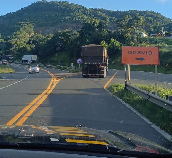 BR-376 em Tibagi é liberada após obras de desvio