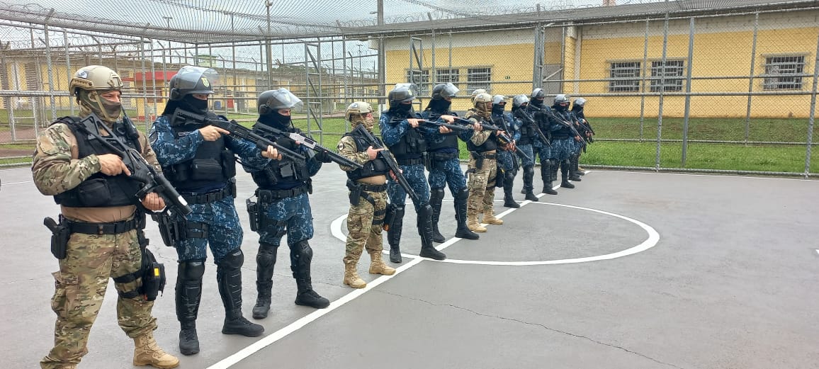 GCM e Polícia Penal realizam operação na Penitenciária de Ponta Grossa