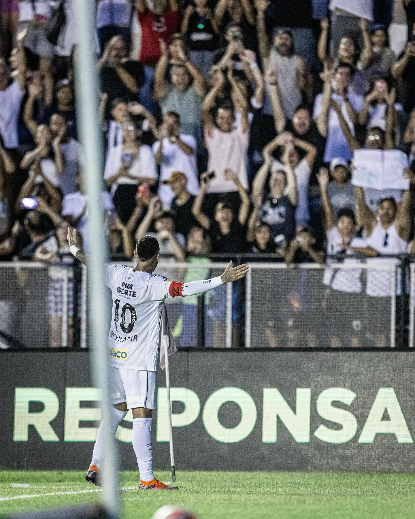 VÍDEO: Com gol olímpico e duas assistências de Neymar, Santos vence a terceira seguida pelo Campeonato Paulista