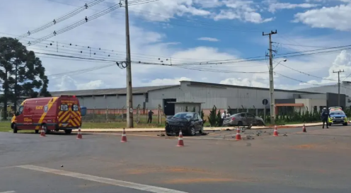 Mulher fica gravemente ferida após acidente no bairro Cará-Cará em PG