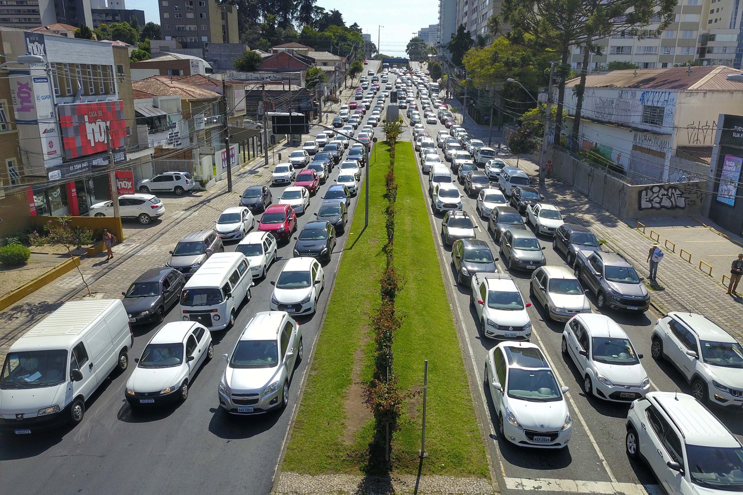 Segunda parcela do IPVA 2025 para automóveis com finais de placa 1 e 2 vence nesta quinta