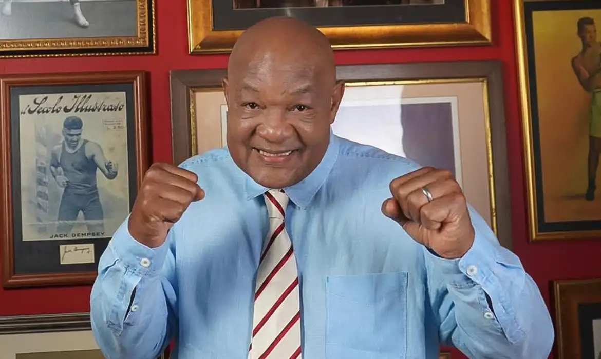 Morre lenda do boxe, George Foreman