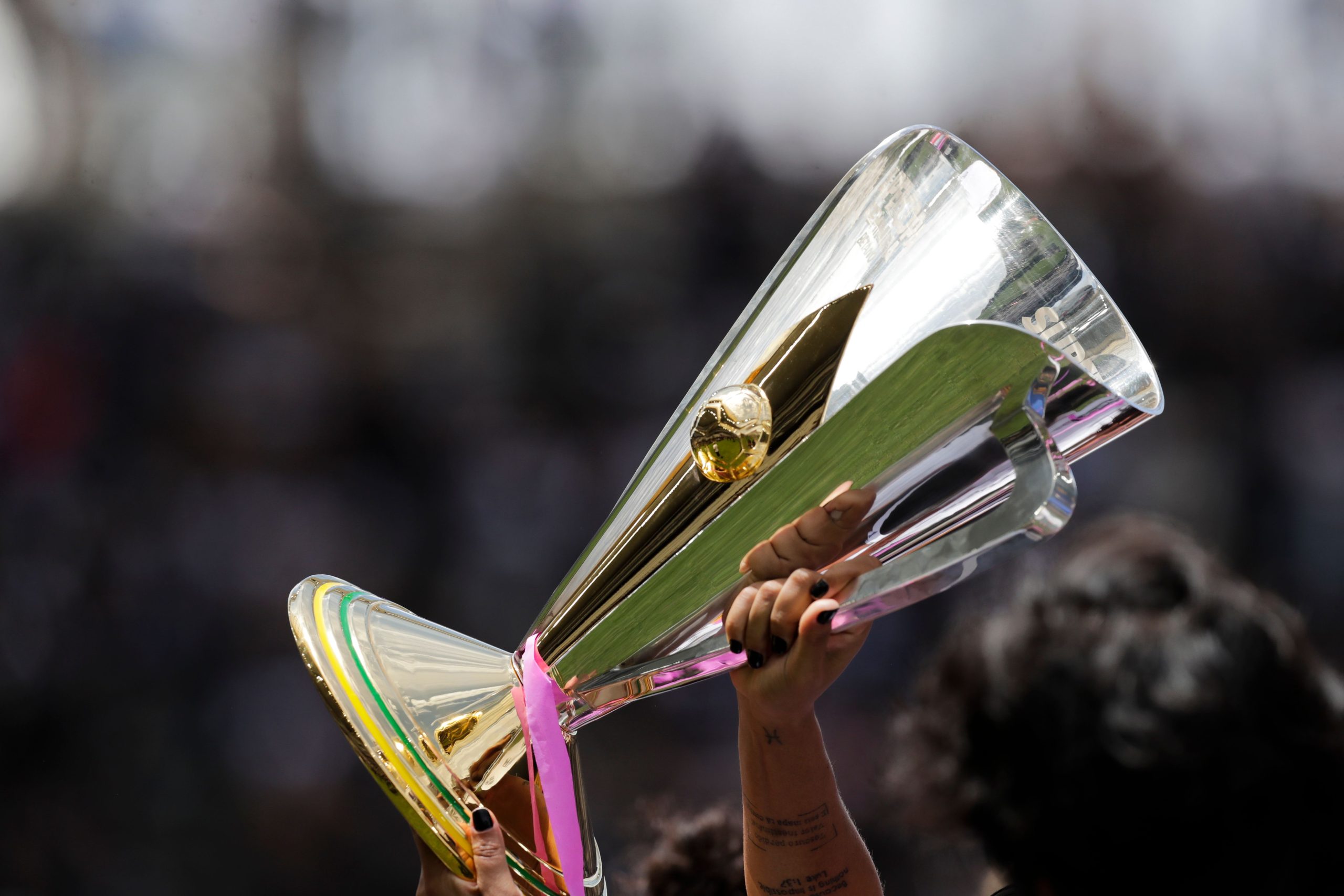 Corinthians e São Paulo disputam hoje a final da Supercopa Feminina