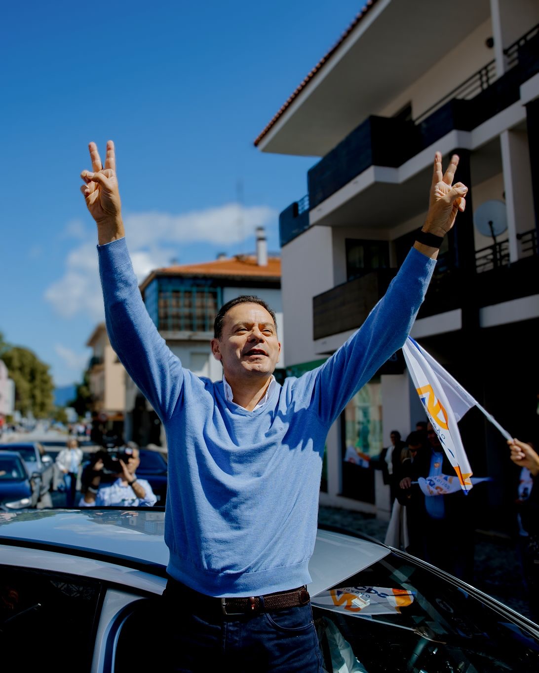 Centro-direita vence eleições legislativas em Portugal; extrema-direita iguala socialistas e rompe bipolarização política