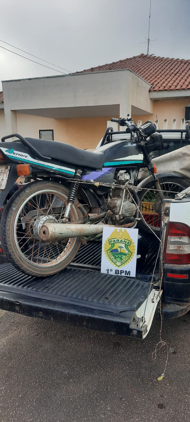 Polícia Militar recupera motocicleta furtada e apreende dois adolescentes na PR-151