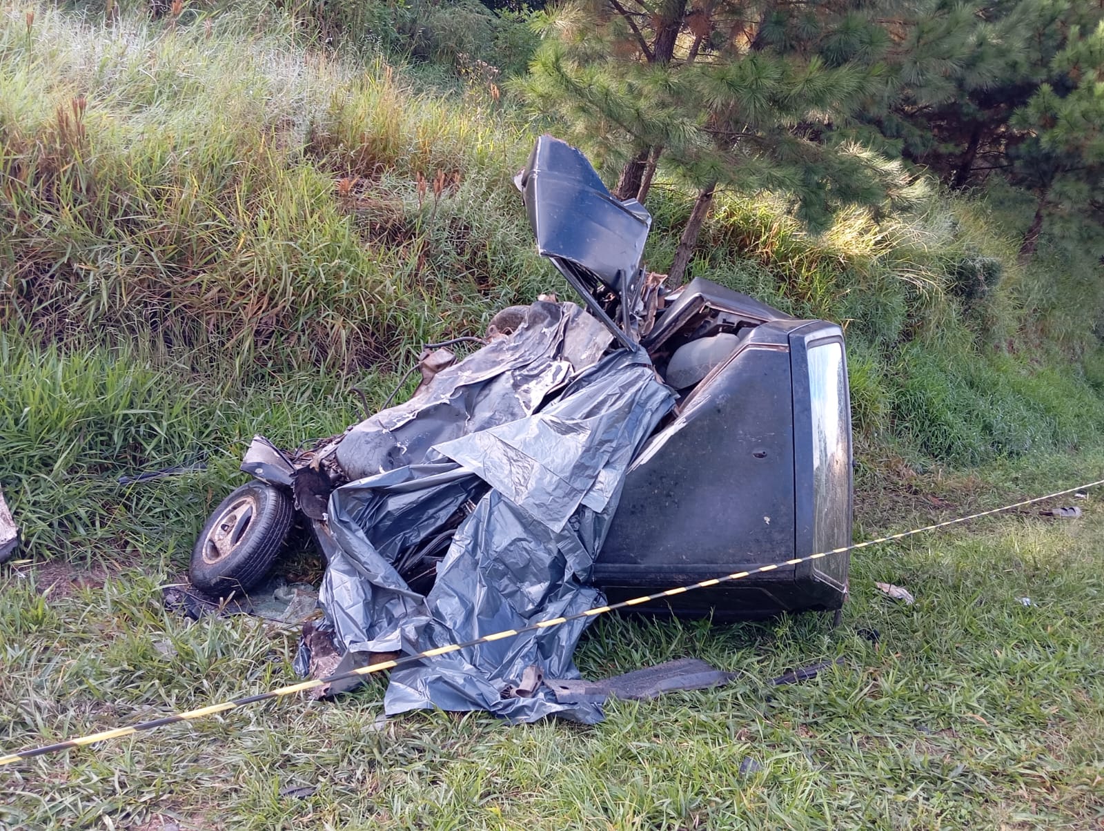Colisão frontal na PR-151 tira a vida de dois homens em Piraí do Sul