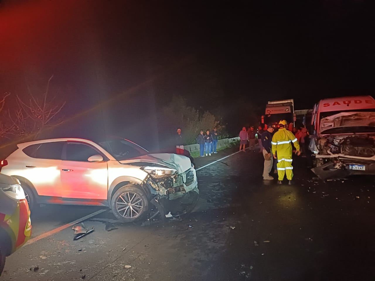 Motorista embriagado na contramão se envolve em colisão frontal na BR-376