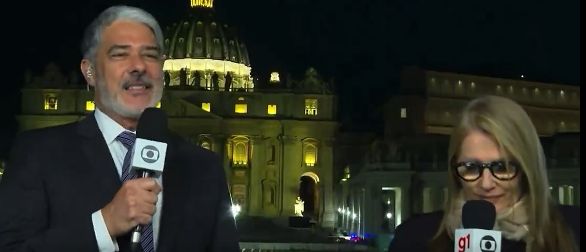 VÍDEO: Ilze Scamparini evita abraço de William Bonner ao vivo no Jornal Nacional e gesto repercute na web