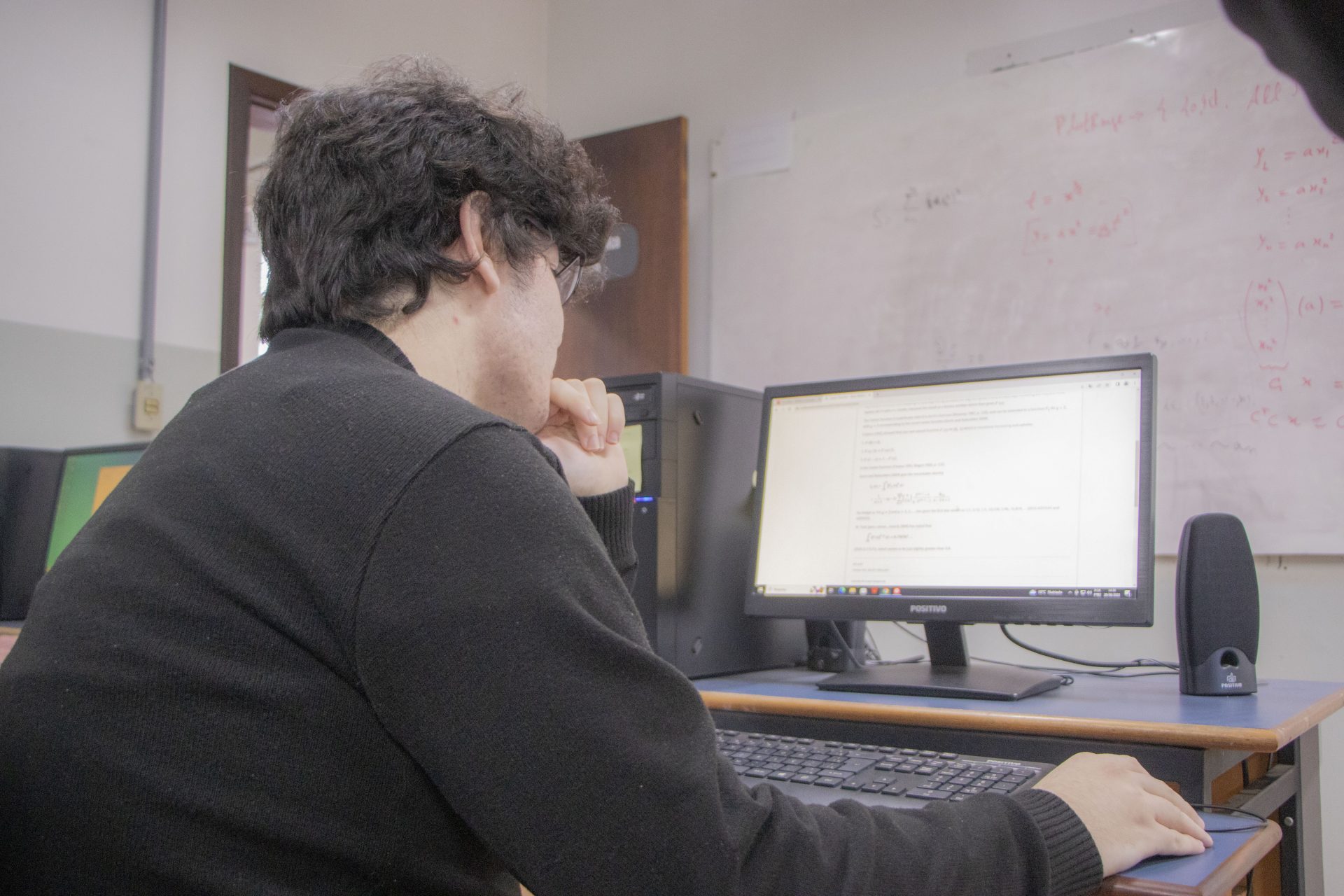 UEPG está com inscrições abertas para estudantes do ensino médio participarem de oficinas de programação da