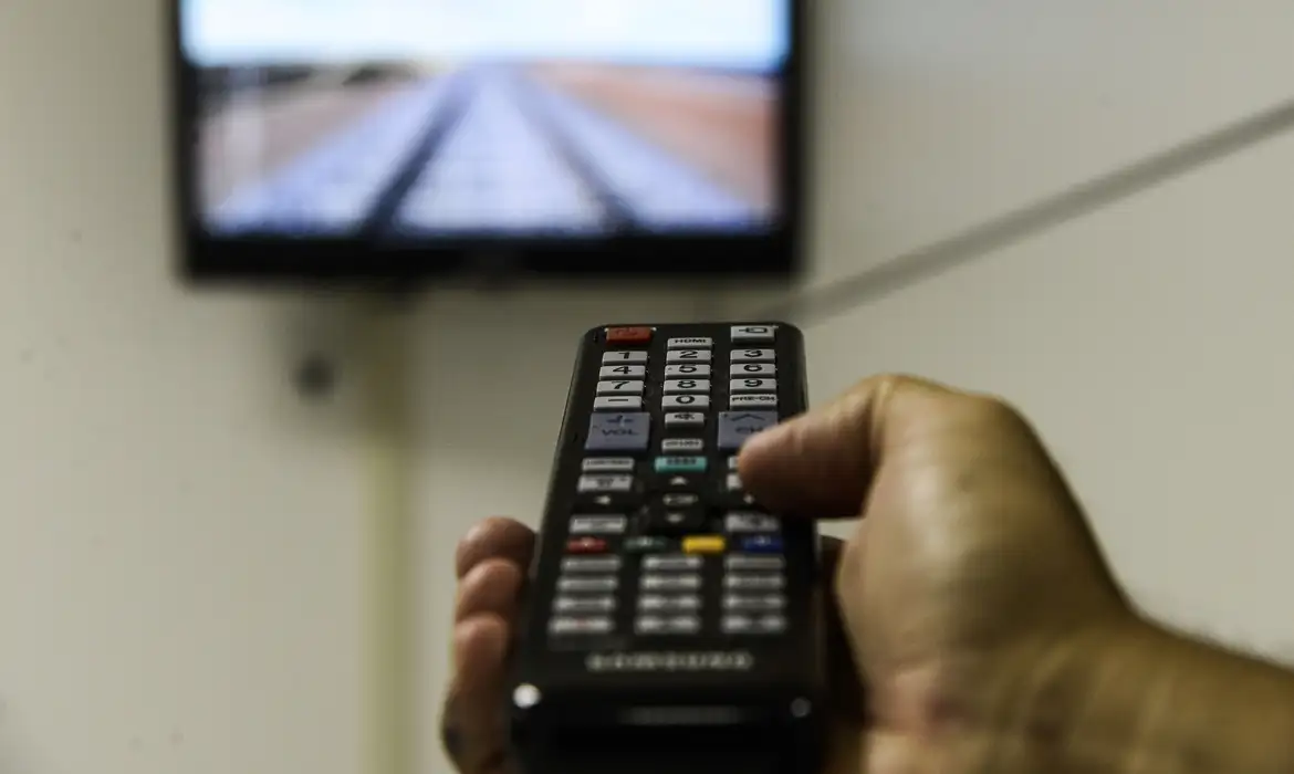 Anatel e Ancine vão atuar para combater pirataria de filmes e séries