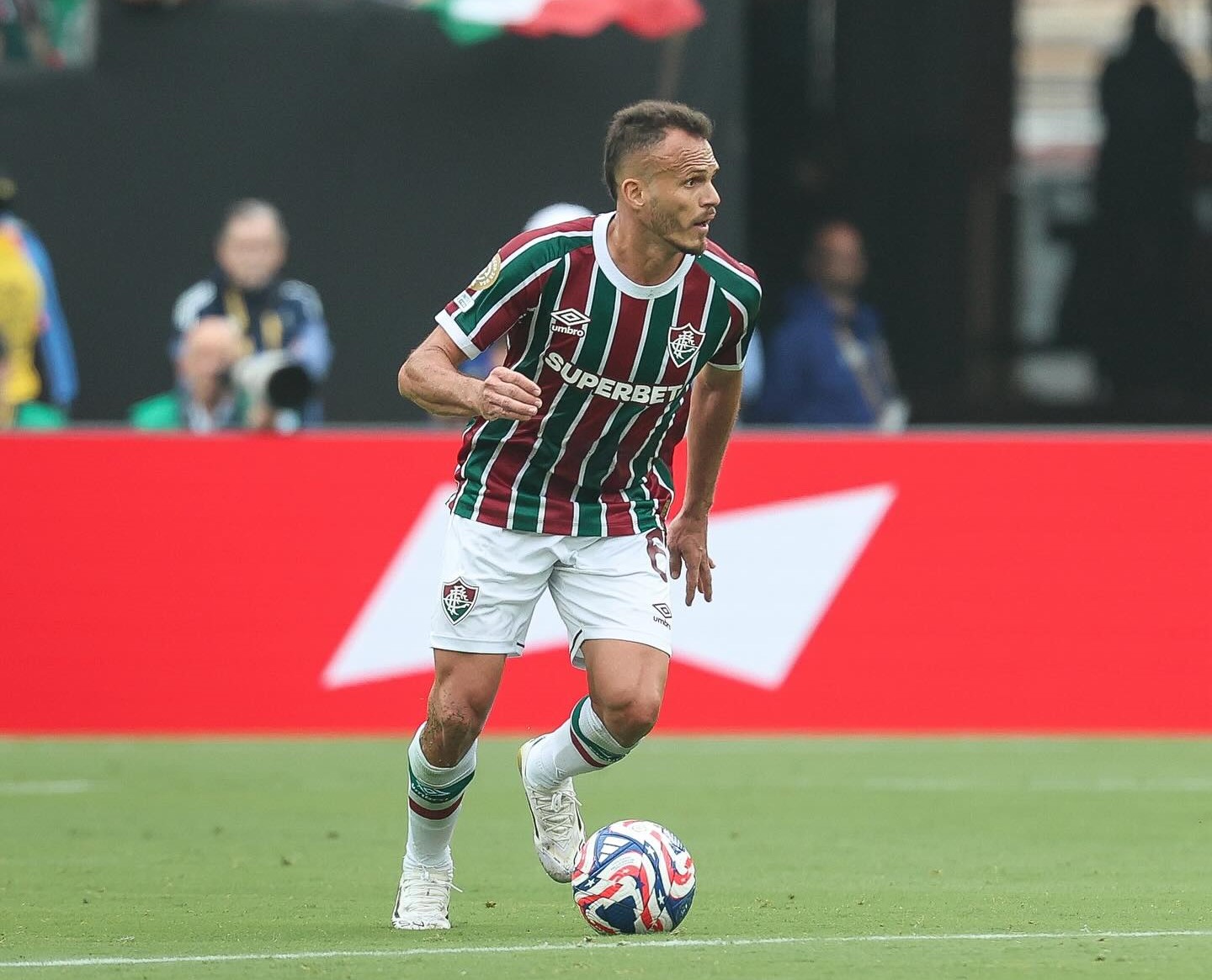 Fluminense entra em campo hoje pelo Mundial de Clubes; veja todos os jogos do sábado (21)