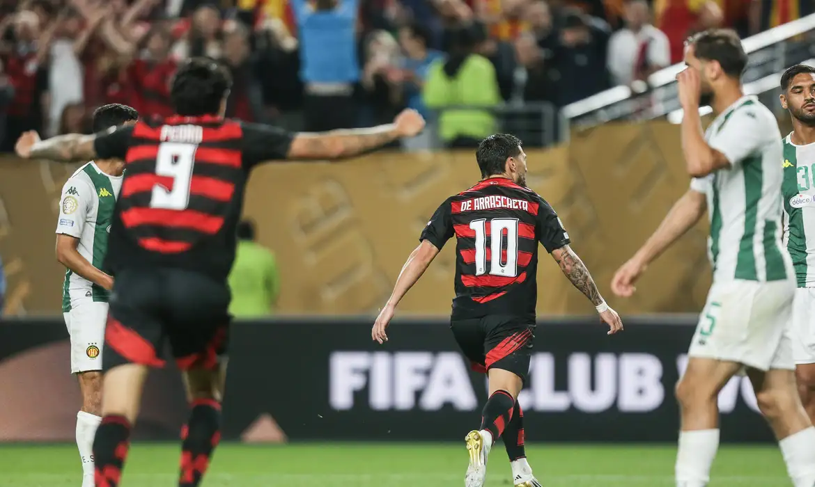 Flamengo estreia com vitória sobre Espérance no Supermundial de Clubes