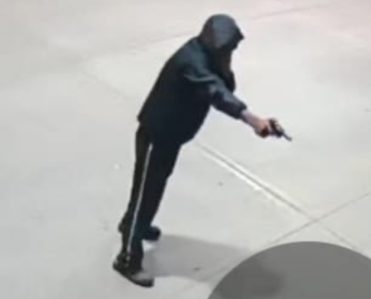 VÍDEO: Suspeito de atirar contra frentista em tentativa de roubo na região é preso pela polícia em SP