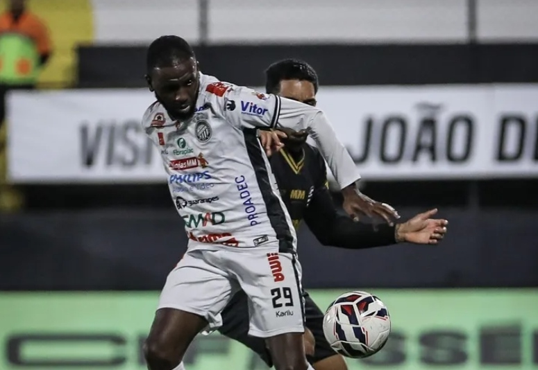 Operário volta para Ponta Grossa com mais uma derrota, após perder duelo para o Athletic
