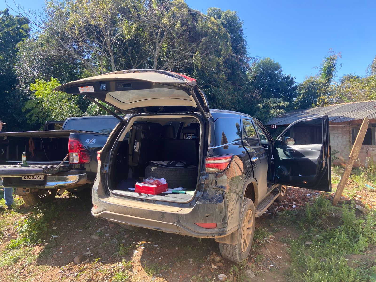 Veículos roubados no interior de Castro são recuperados pela polícia em PG