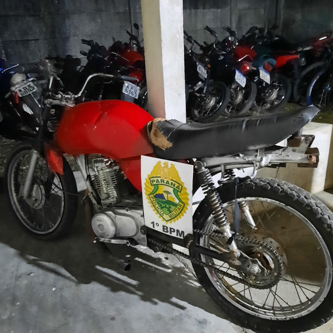 VÍDEO: Motociclistas são flagrados em infrações graves pela PM em Carambeí