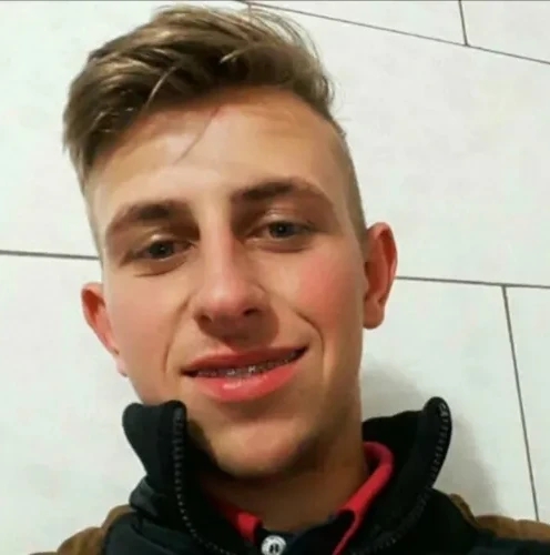 Motociclista que morreu em acidente na BR-277 é identificado