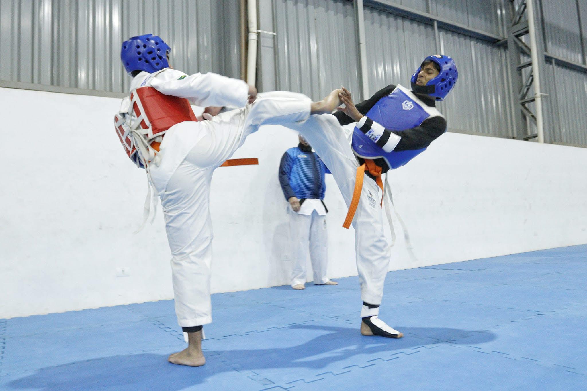Inscrições abertas para aulas gratuitas de taekwondo no CIE Sabará