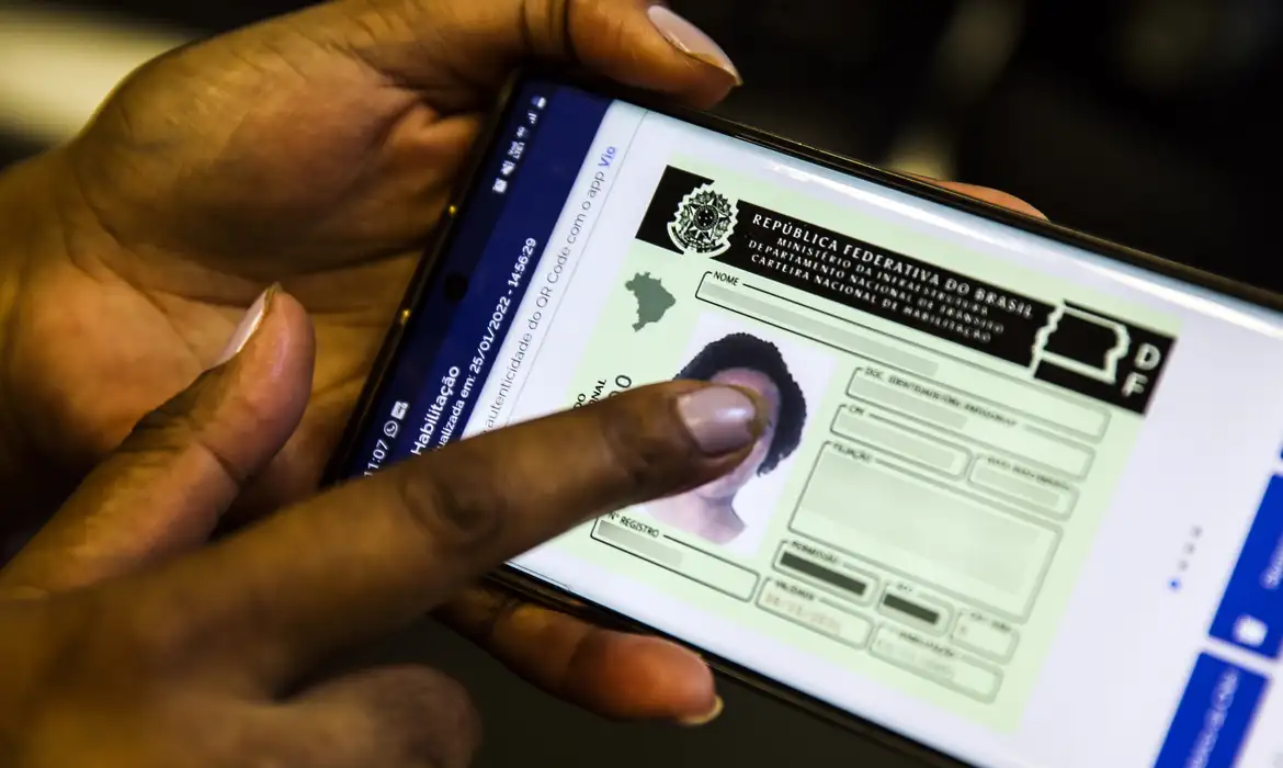 Lei que cria CNH gratuita é sancionada