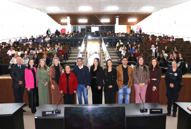 Castro debate políticas públicas para as mulheres