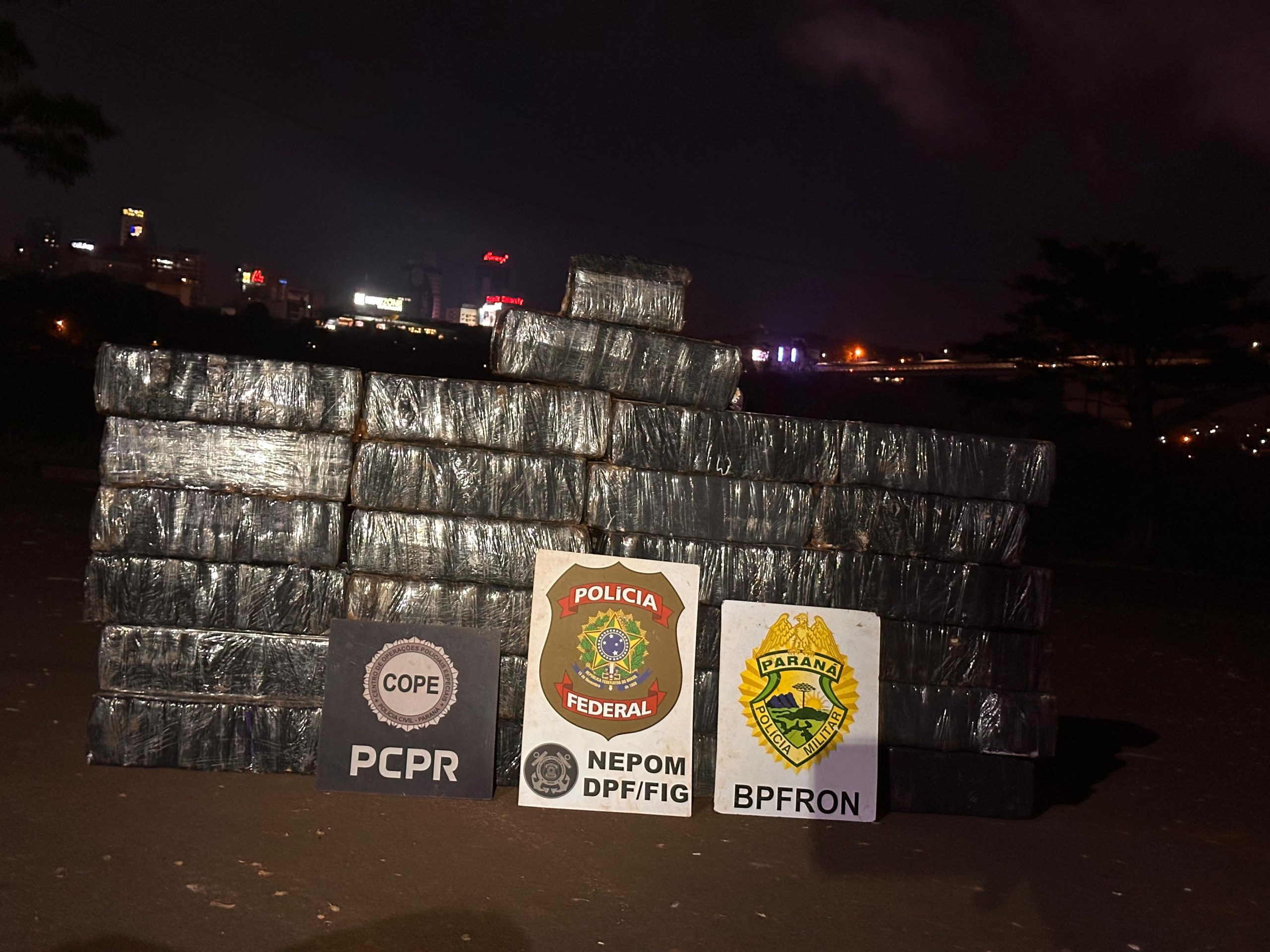 PMPR, PCPR e PF apreende meia tonelada de maconha no Paraná