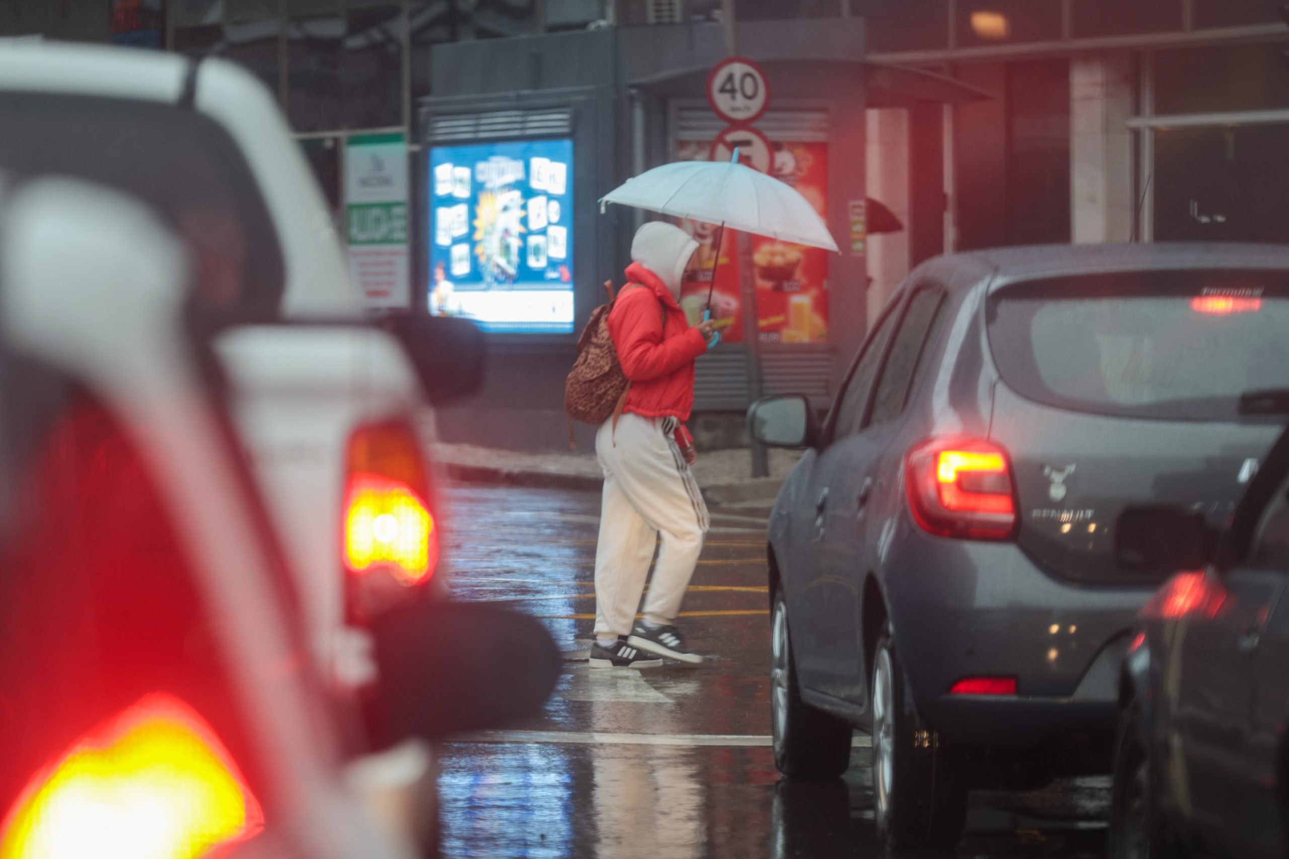 Junho terminou com temperaturas abaixo e chuvas acima da média no Paraná