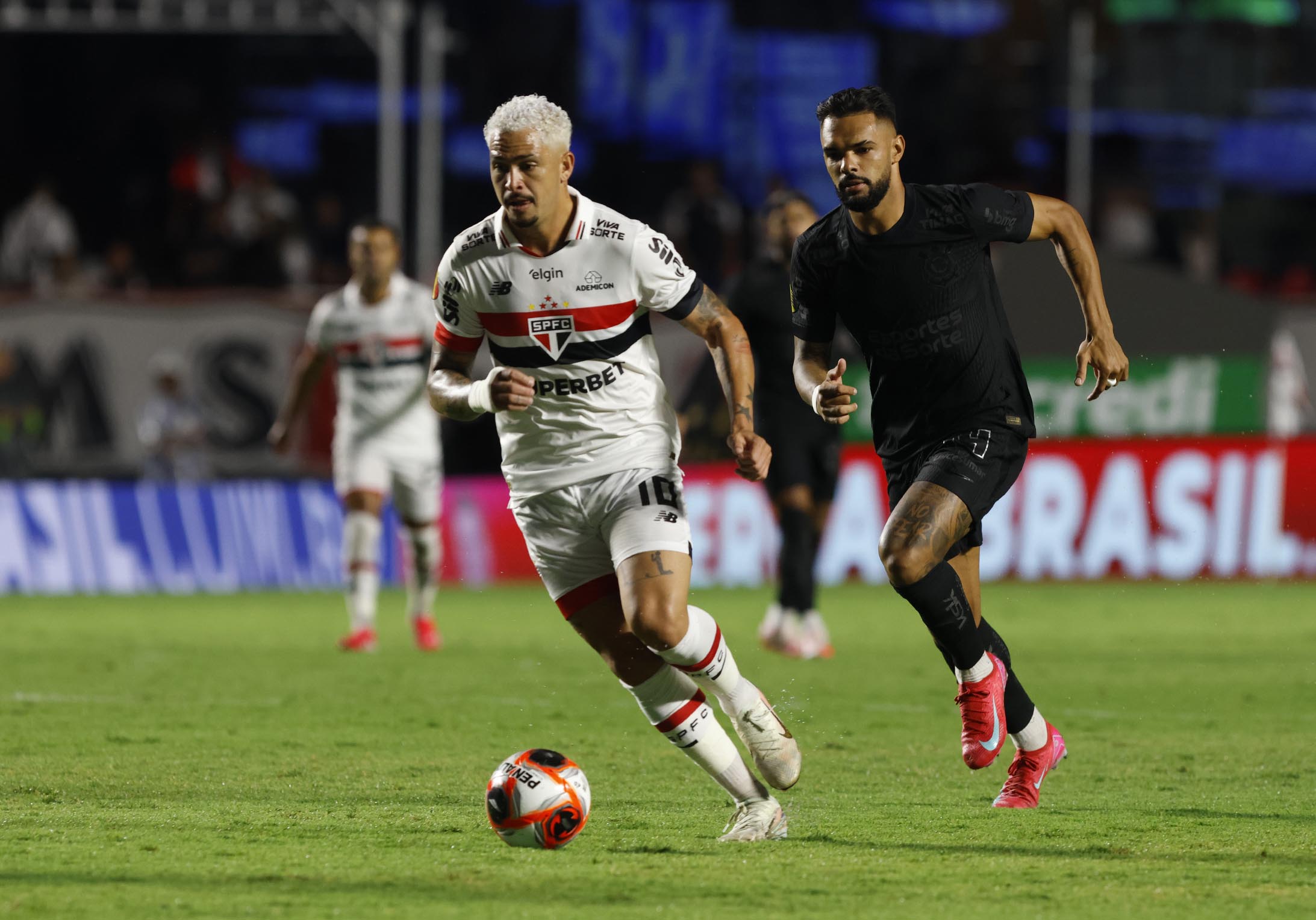ONDE ASSISTIR: Brasileirão tem rodada cheia neste sábado (19) com clássicos e duelos decisivos