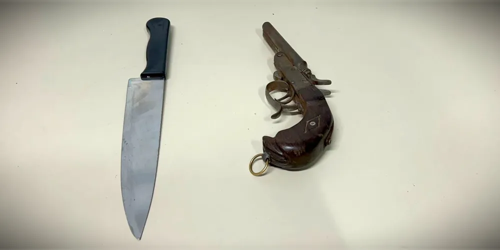 Homem é preso com arma de fogo e faca no Centro de PG