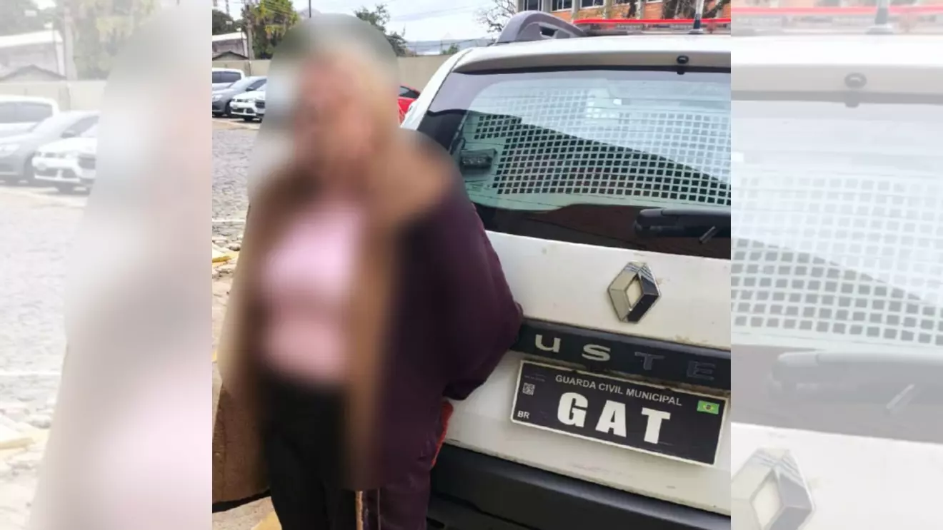 GCM prende mulher procurada pela Justiça pelo crime de contrabando