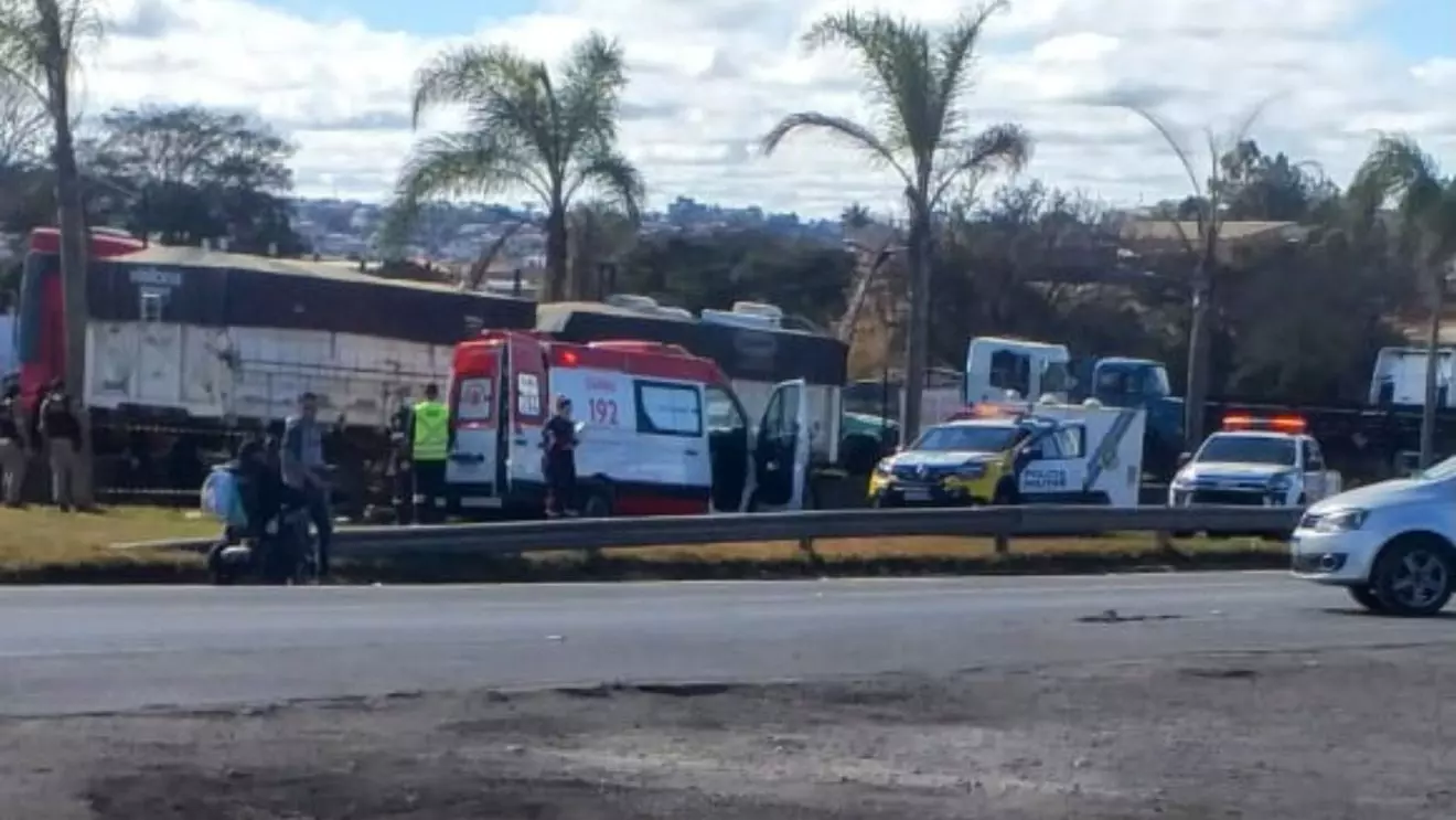 Homem é encontrado em óbito na PR-151, nos Campos Gerais